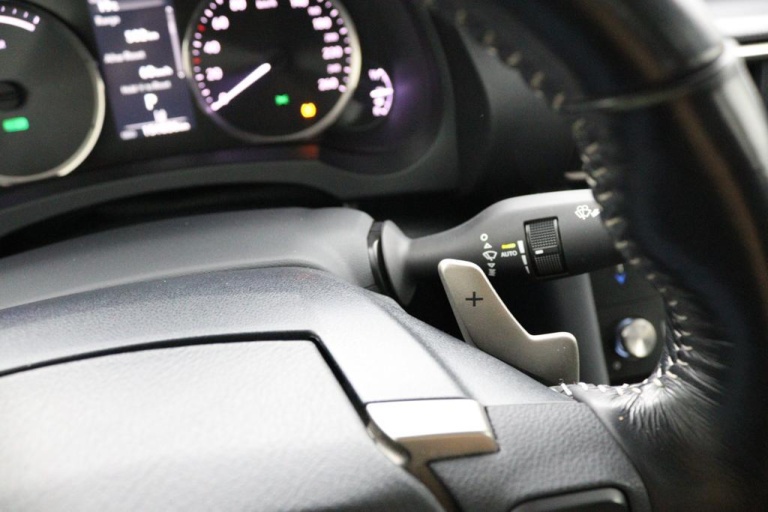 Lexus IS - 300h Hybrid Business Line 40