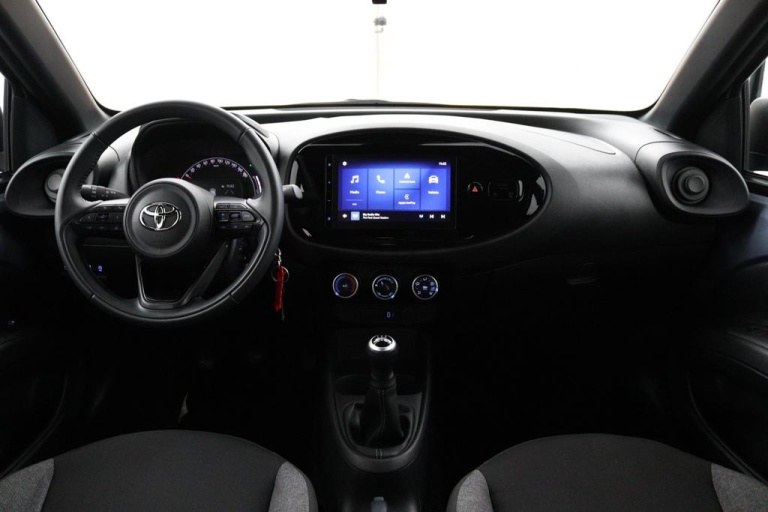 Toyota Aygo X - 1.0 VVT-i MT Play 11