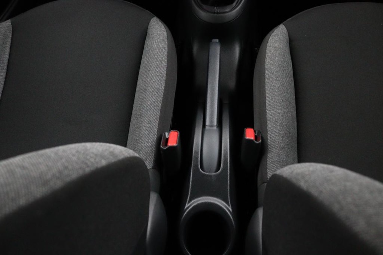 Toyota Aygo X - 1.0 VVT-i MT Play 35