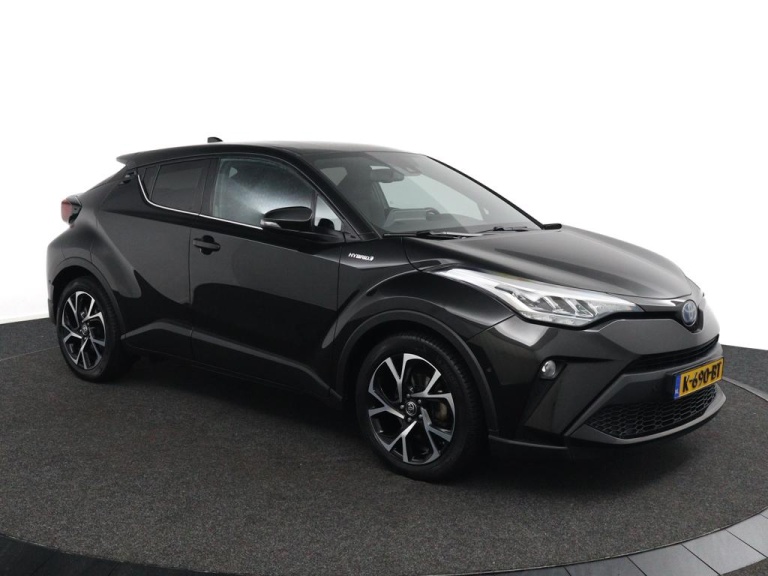 Toyota C-HR - 2.0 Hybrid First Edition 3