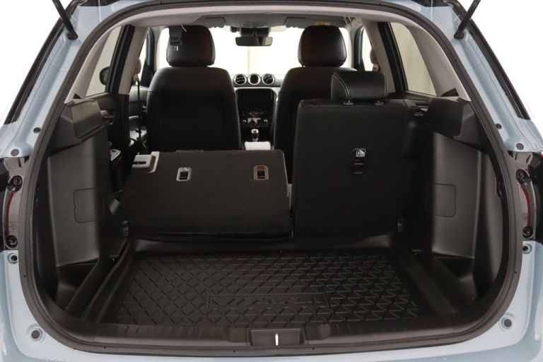 Suzuki Vitara - 1.4 Boosterjet Style Smart Hybrid 30