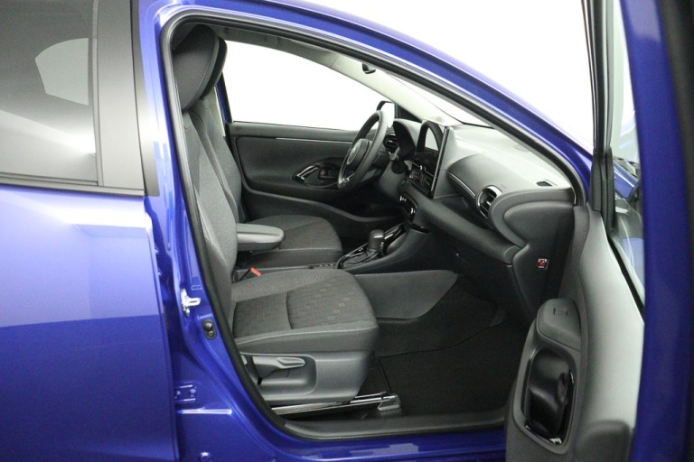 Toyota Yaris - 1.5 Hybrid 115 First Edition 22