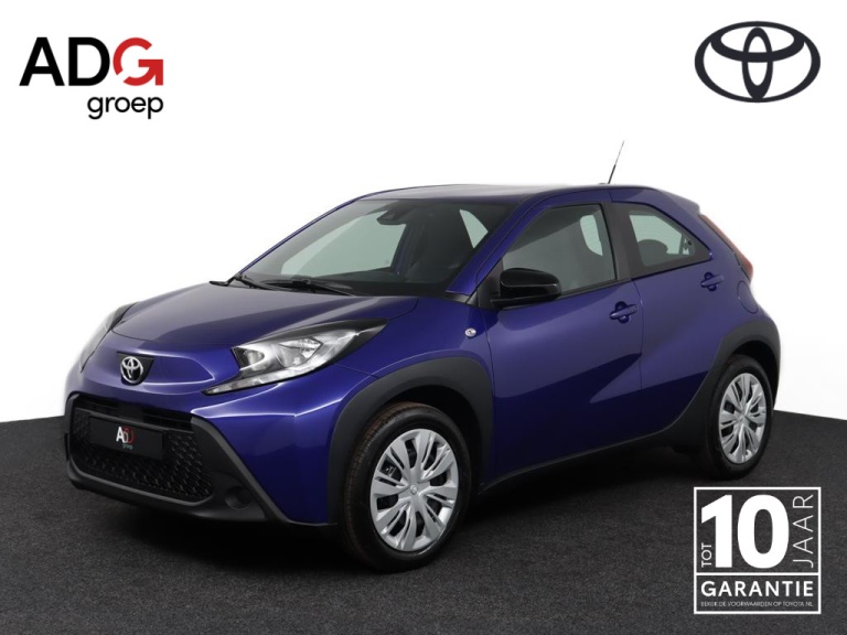 Toyota Aygo X - 1.0 VVT-i MT Play 1