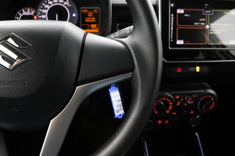 Suzuki Ignis - 1.2 Smart Hybrid Select 19