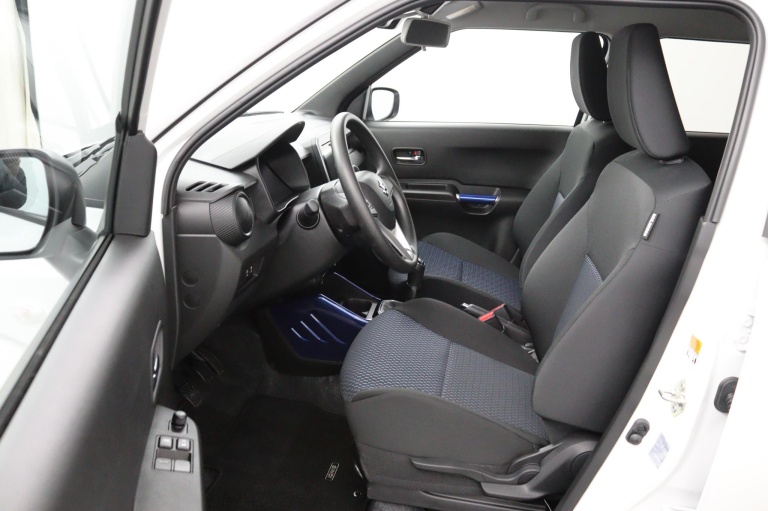 Suzuki Ignis - 1.2 Smart Hybrid Select 9