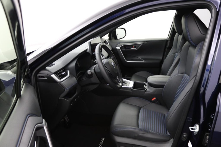Toyota RAV4 - 2.5 Hybrid AWD Style 17