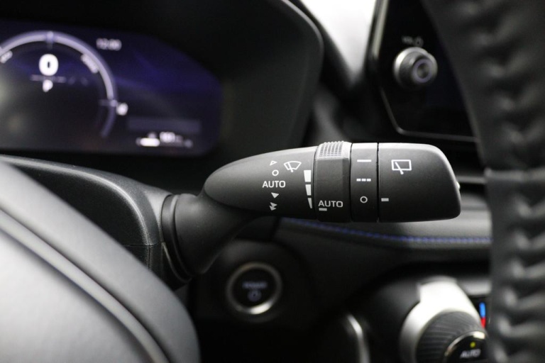 Toyota RAV4 - 2.5 Hybrid AWD Style 29