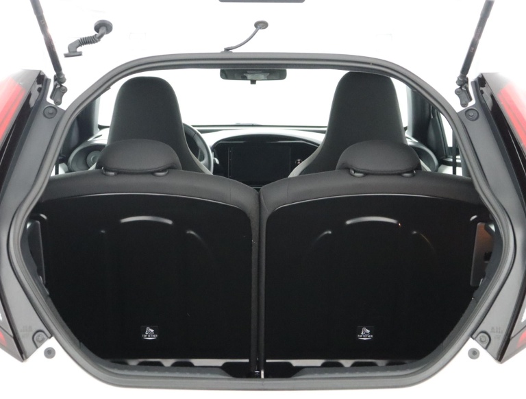 Toyota Aygo X - 1.0 VVT-i MT Play 24