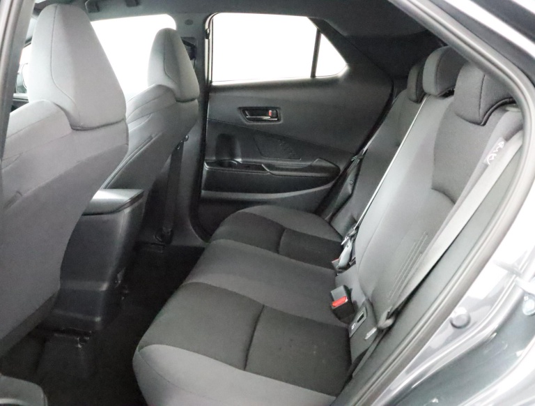 Toyota C-HR - 1.8 Hybrid 140 Dynamic 18