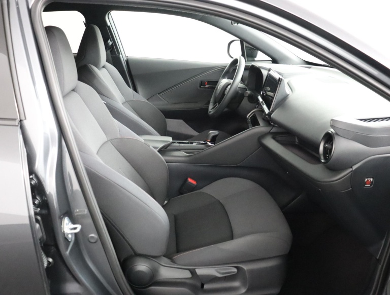 Toyota C-HR - 1.8 Hybrid 140 Dynamic 22