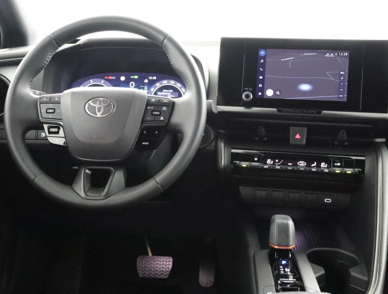 Toyota C-HR - 1.8 Hybrid 140 Dynamic 63