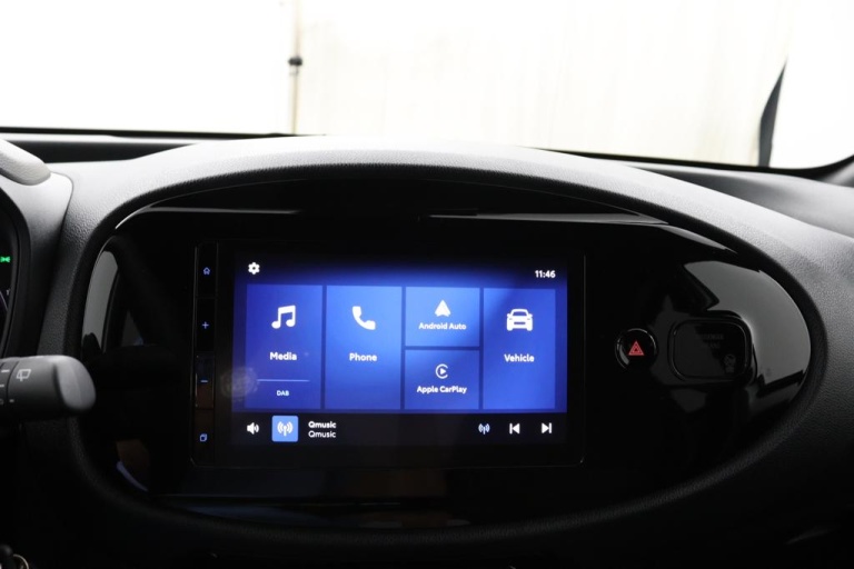 Toyota Aygo X - 1.0 VVT-i MT Pulse 13