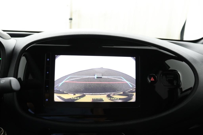 Toyota Aygo X - 1.0 VVT-i MT Pulse 14