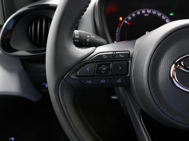 Toyota Aygo X - 1.0 VVT-i MT Pulse