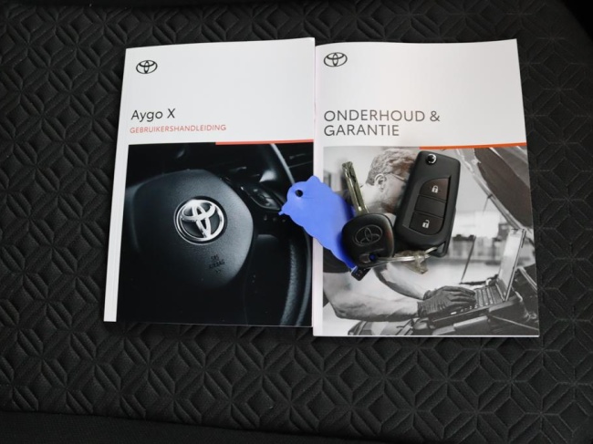 Toyota Aygo X - 1.0 VVT-i MT Pulse