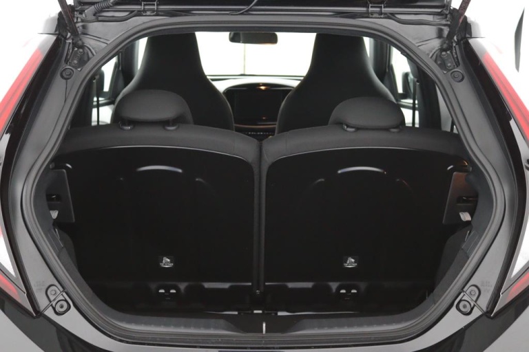 Toyota Aygo X - 1.0 VVT-i MT Pulse 22