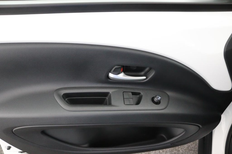 Toyota Aygo X - 1.0 VVT-i MT Pulse 25