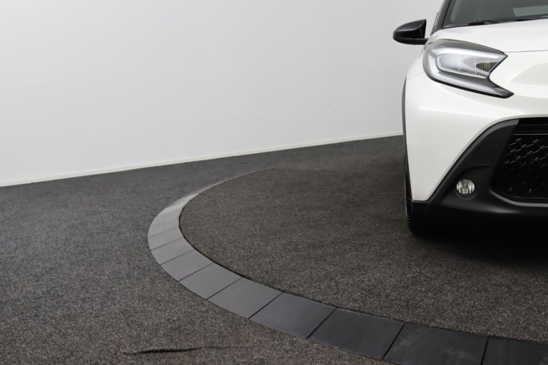 Toyota Aygo X - 1.0 VVT-i MT Pulse 31