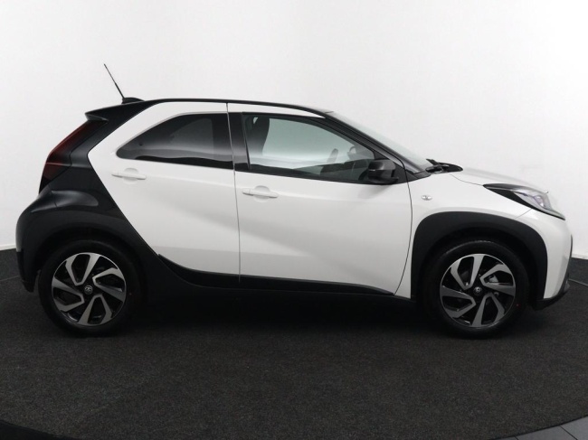 Toyota Aygo X - 1.0 VVT-i MT Pulse