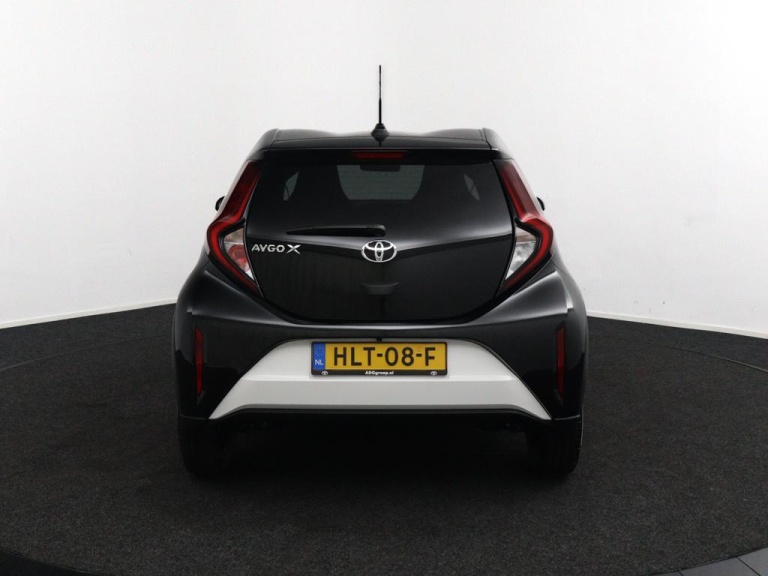 Toyota Aygo X - 1.0 VVT-i MT Pulse 8