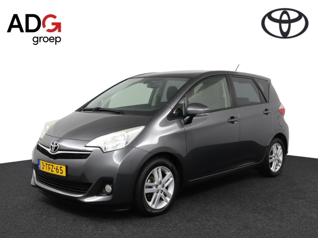 Toyota Verso-S - 1.3 VVT-i Dynamic