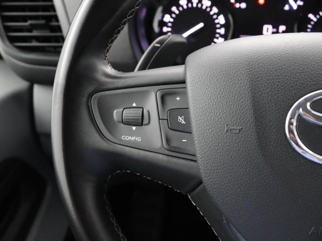 Toyota PROACE Worker - 2.0 D-4D Professional Long Automaat