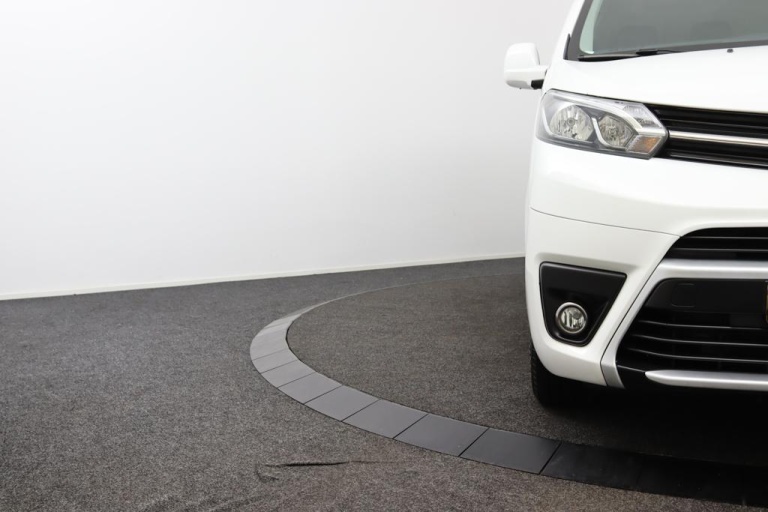 Toyota PROACE Worker - 2.0 D-4D Professional Long Automaat 31
