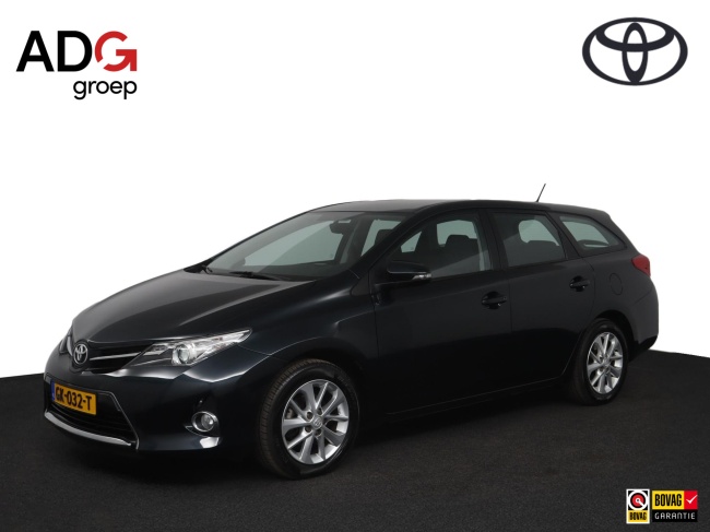Toyota Auris Touring Sports - 1.6 Now