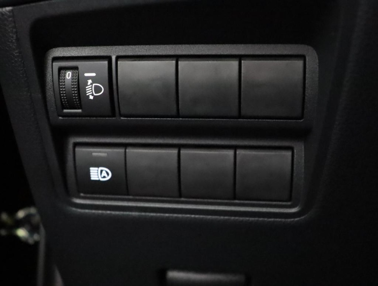 Toyota Yaris Cross - 1.5 Hybrid 115 Active 28
