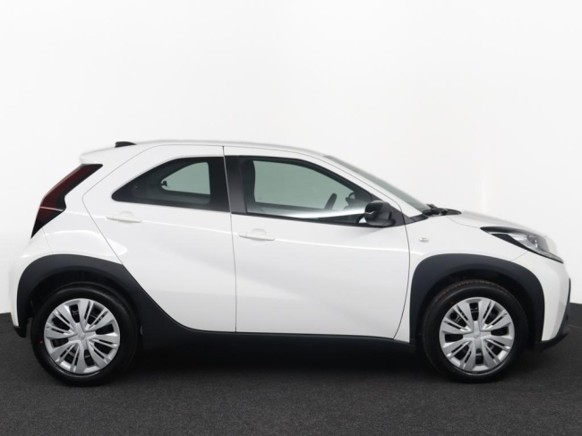 Toyota Aygo X - 1.0 VVT-i S-CVT Play