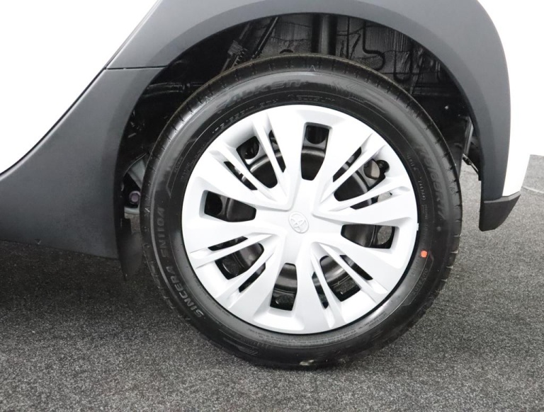 Toyota Aygo X - 1.0 VVT-i S-CVT Play 39