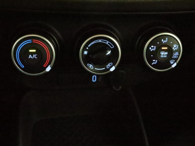 Toyota Aygo X - 1.0 VVT-i S-CVT Play