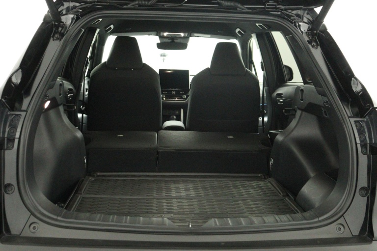 Toyota Corolla Cross - Hybrid 200 Dynamic Limited 26