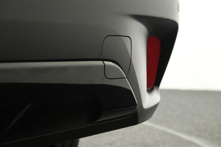 Toyota Corolla Cross - Hybrid 200 Dynamic Limited 37