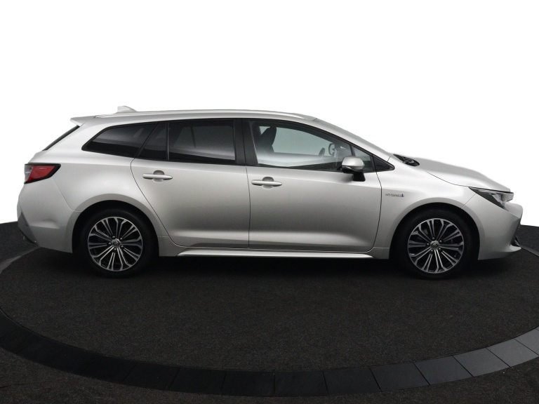Toyota Corolla Touring Sports - 2.0 Hybrid Business Plus 6