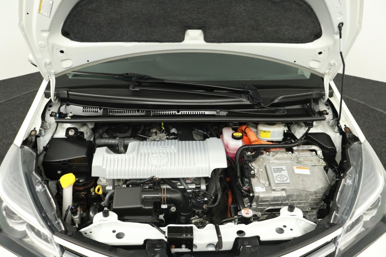 Toyota Yaris - 1.5 Hybrid Dynamic 37