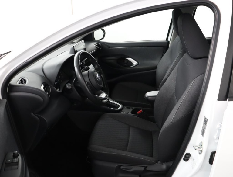 Toyota Yaris - 1.5 Hybrid Active 16