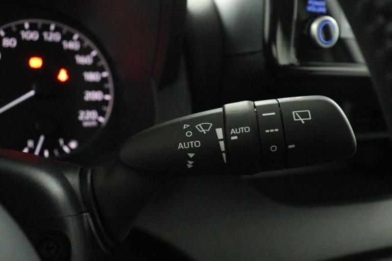 Toyota Yaris - 1.5 Hybrid Active 36