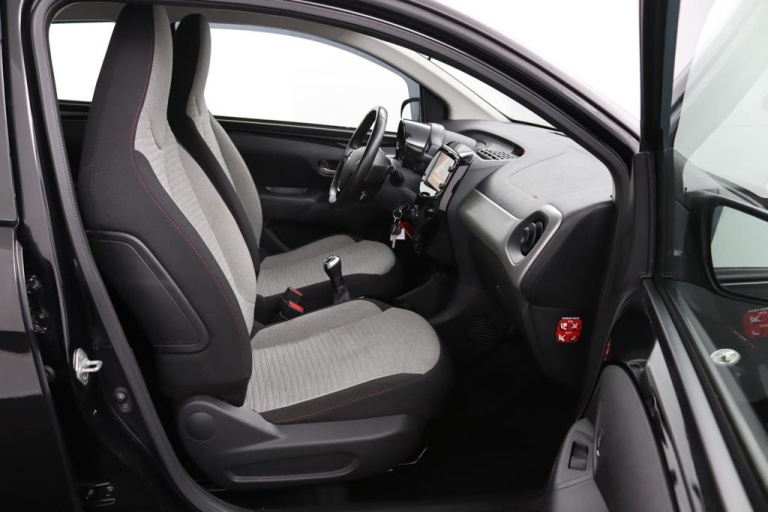 Citroen C1 - 1.0 e-VTi Shine 27