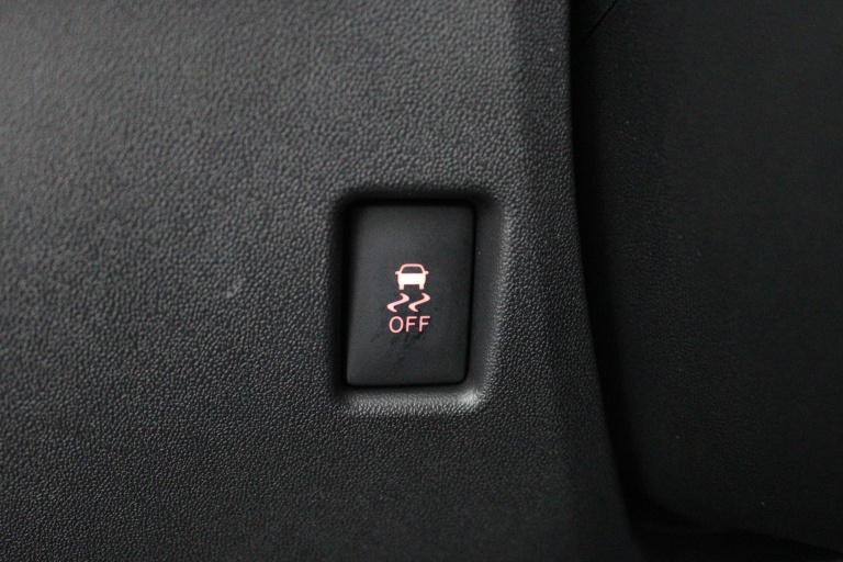 Peugeot 108 - 1.0 e-VTi Access 21