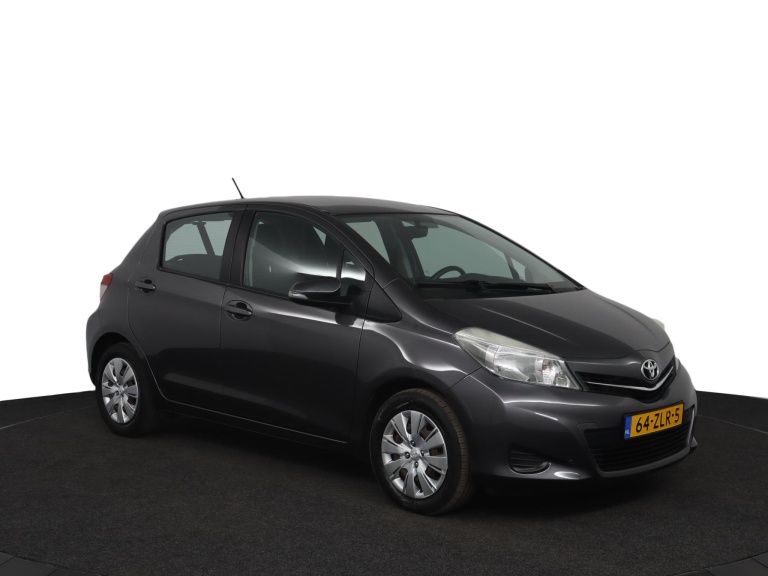 Toyota Yaris - 1.3 VVT-i Aspiration 13