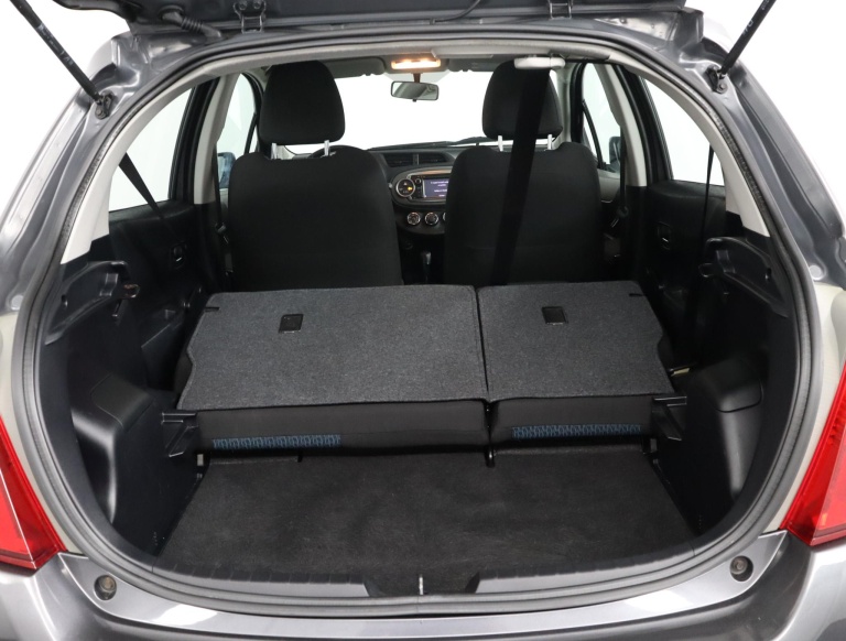 Toyota Yaris - 1.3 VVT-i Aspiration 25