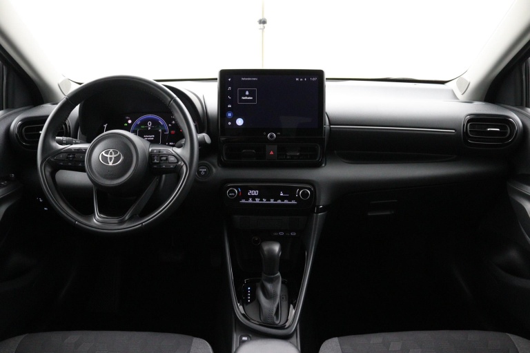 Toyota Yaris - 1.5 Hybrid 115 First Edition 11