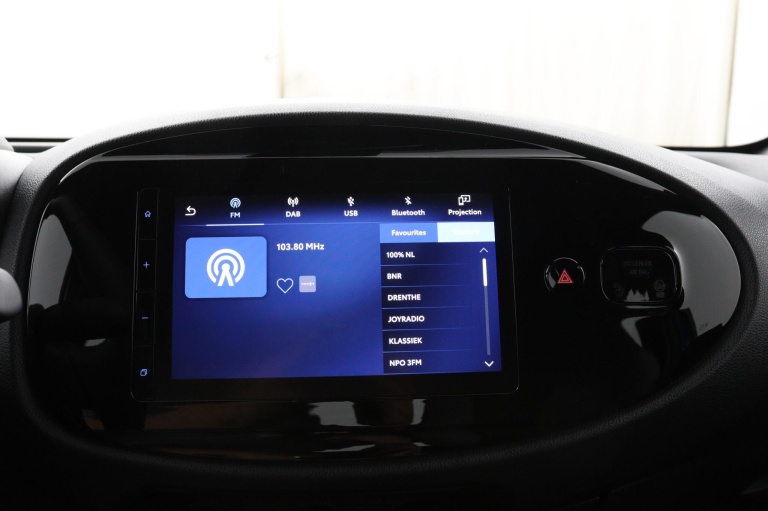 Toyota Aygo X - 1.0 VVT-i MT Play 14
