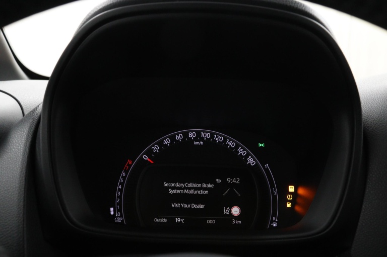 Toyota Aygo X - 1.0 VVT-i MT Play 17