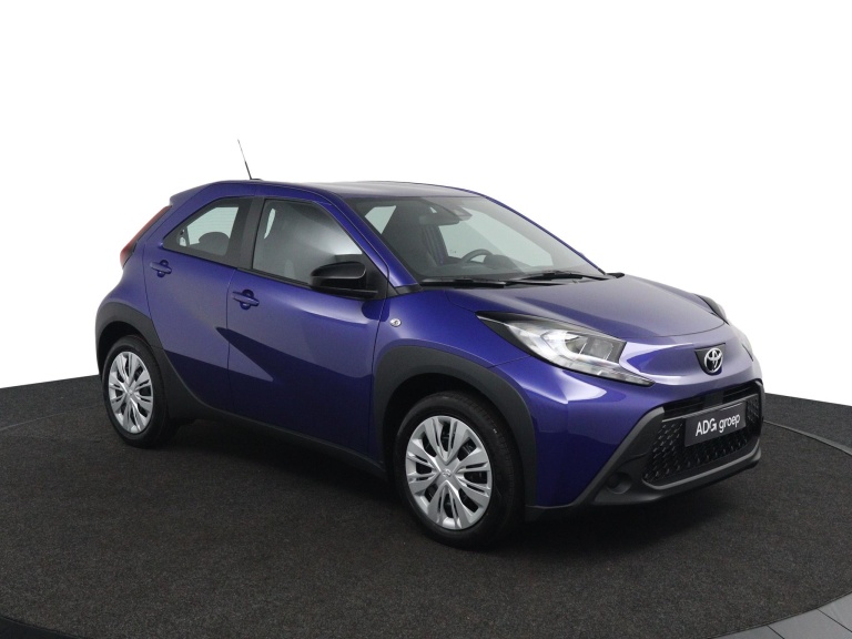 Toyota Aygo X - 1.0 VVT-i MT Play 3
