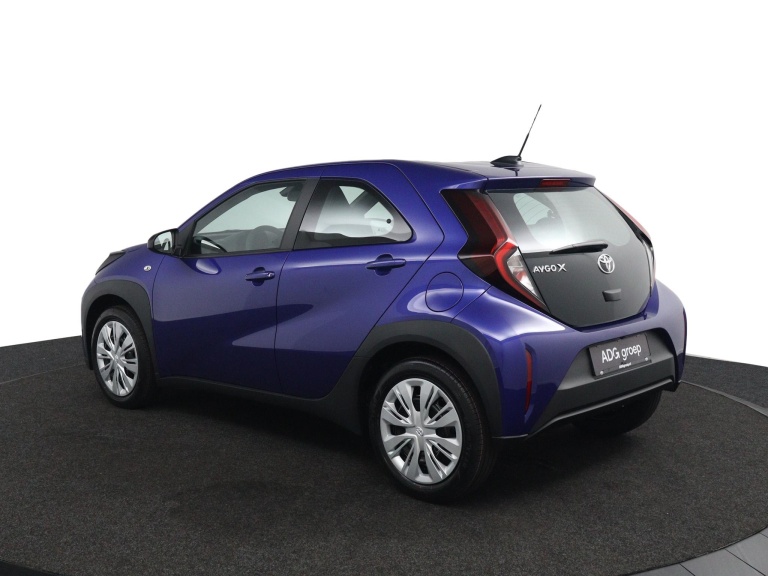 Toyota Aygo X - 1.0 VVT-i MT Play 4