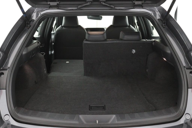 Lexus UX - 250h Luxury Line 34