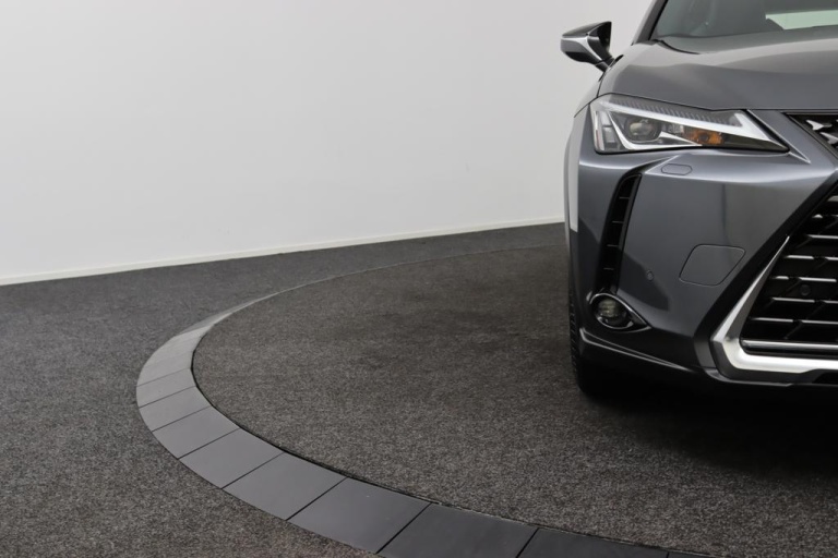 Lexus UX - 250h Luxury Line 40