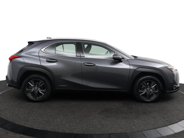 Lexus UX - 250h Luxury Line 6
